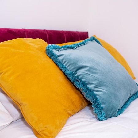 So-Fab Apartment เบลฟาสต์ ภายนอก รูปภาพ