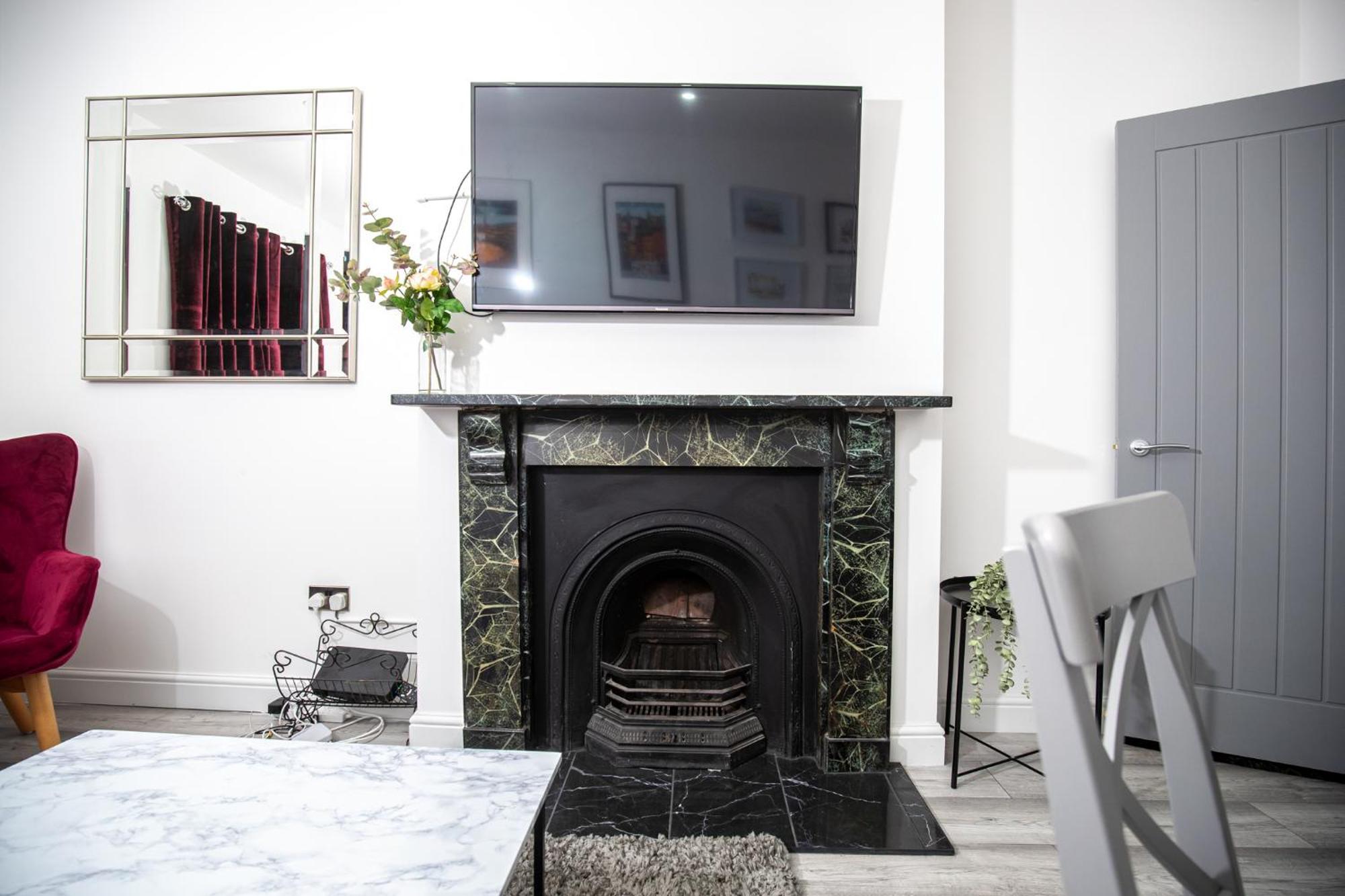 So-Fab Apartment เบลฟาสต์ ภายนอก รูปภาพ